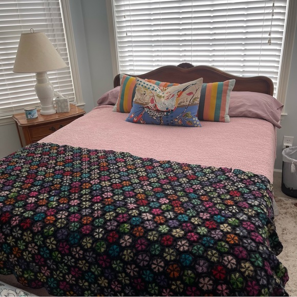 Vtg. Handmade Wool Floral Patchwork Afghan - Picture 5 of 15